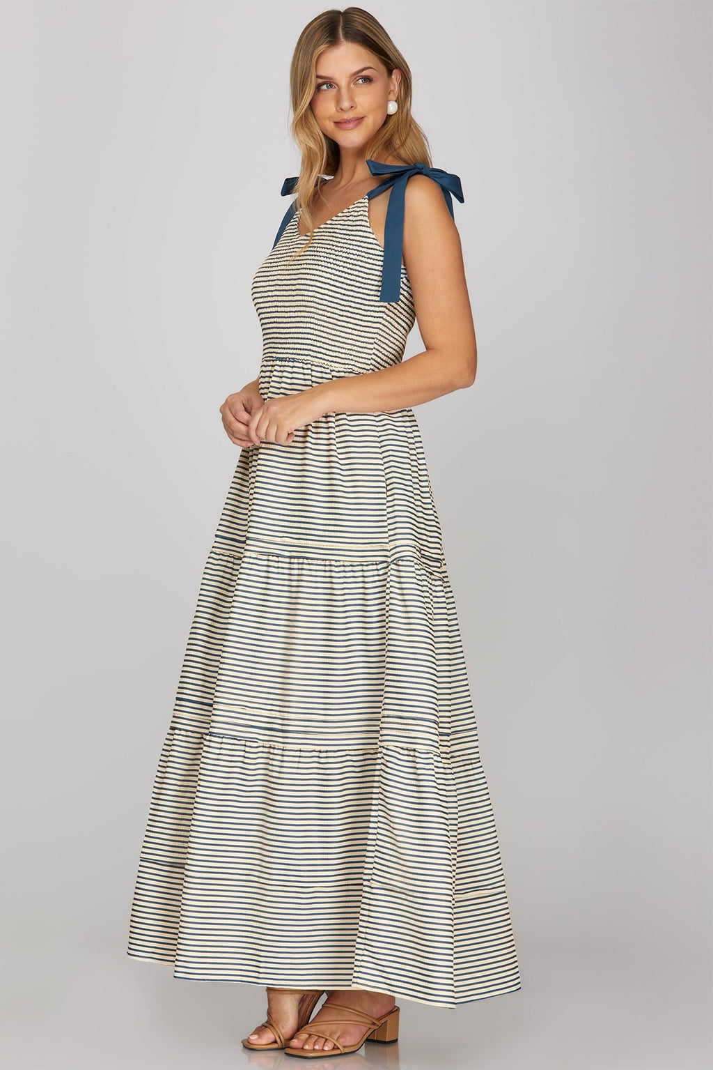 Syney Dress White/Blue striped