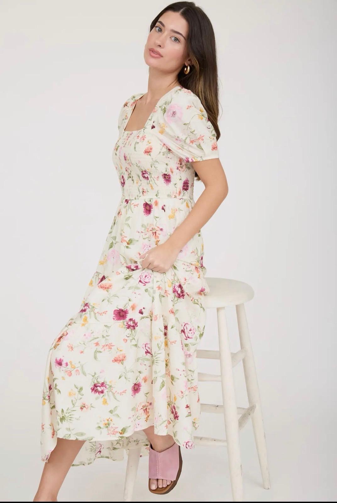 Lilly Dress Beige Floral