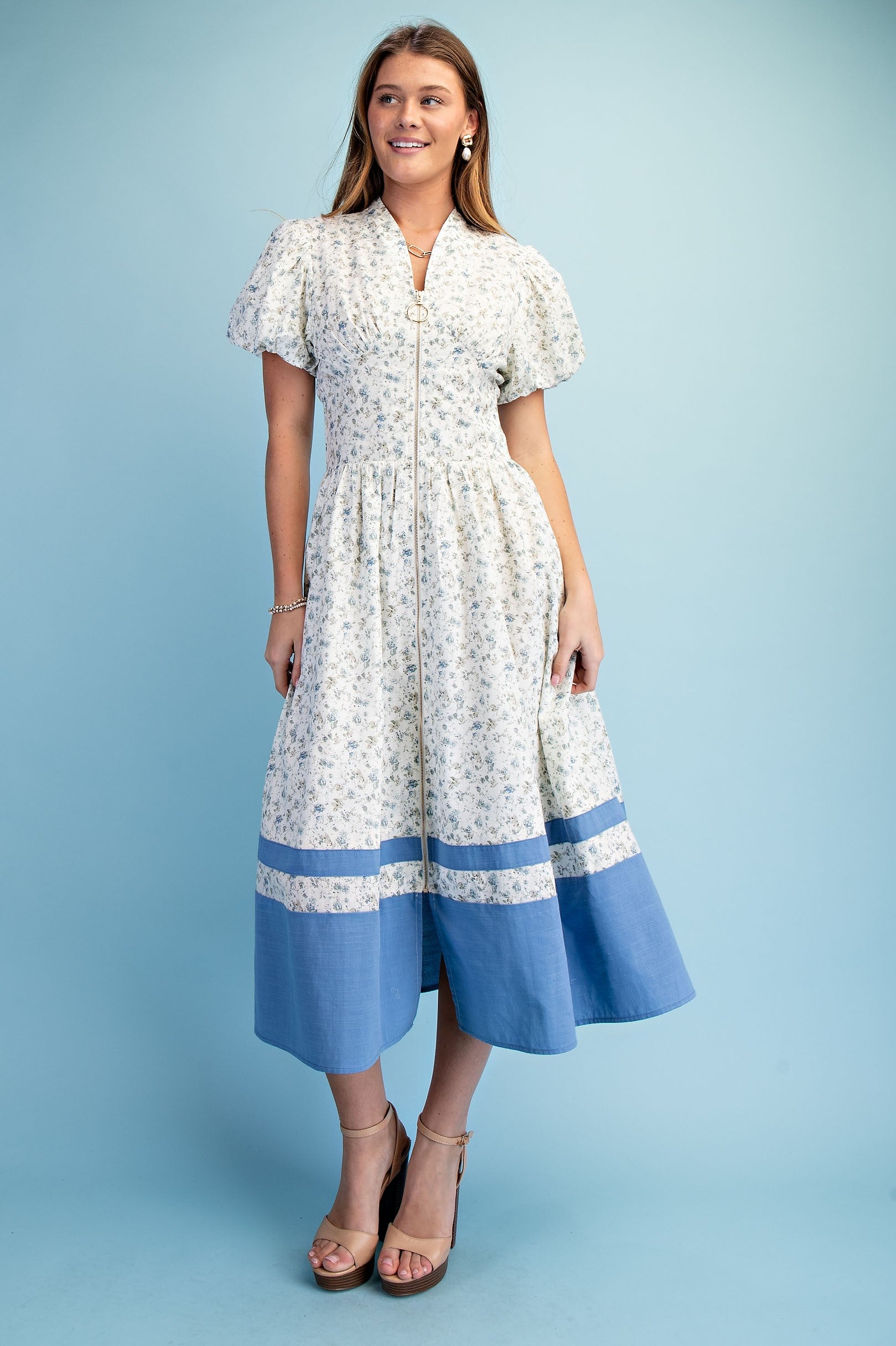 Scarlette Dress White&Blue Floral