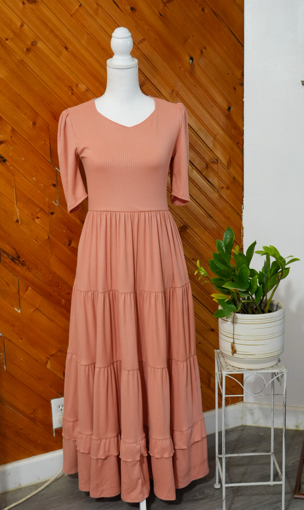 Lorena Dress Peach-Pink