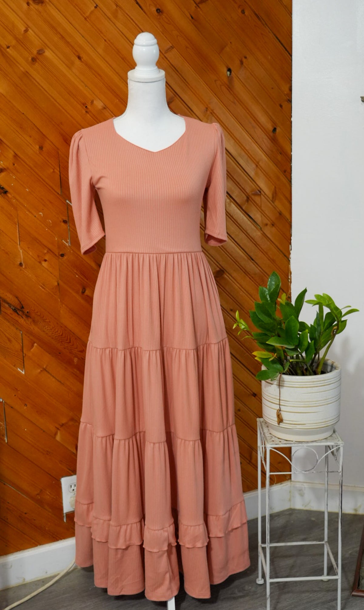 Lorena Dress Peach-Pink