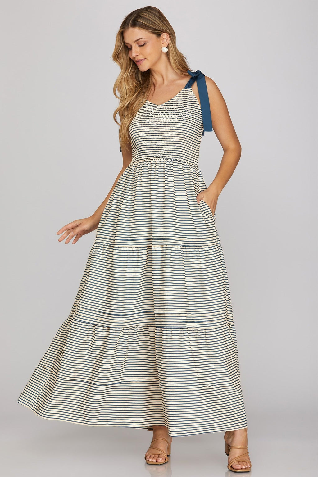 Syney Dress White/Blue striped